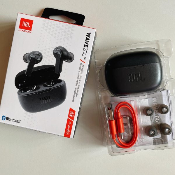 JBL Wave 200 TWS True Wireless Earbuds